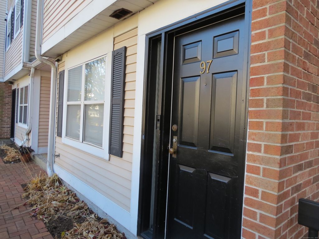 Photo of 97 Highland Road #97, Stamford, CT 06902 (MLS # 24140248)