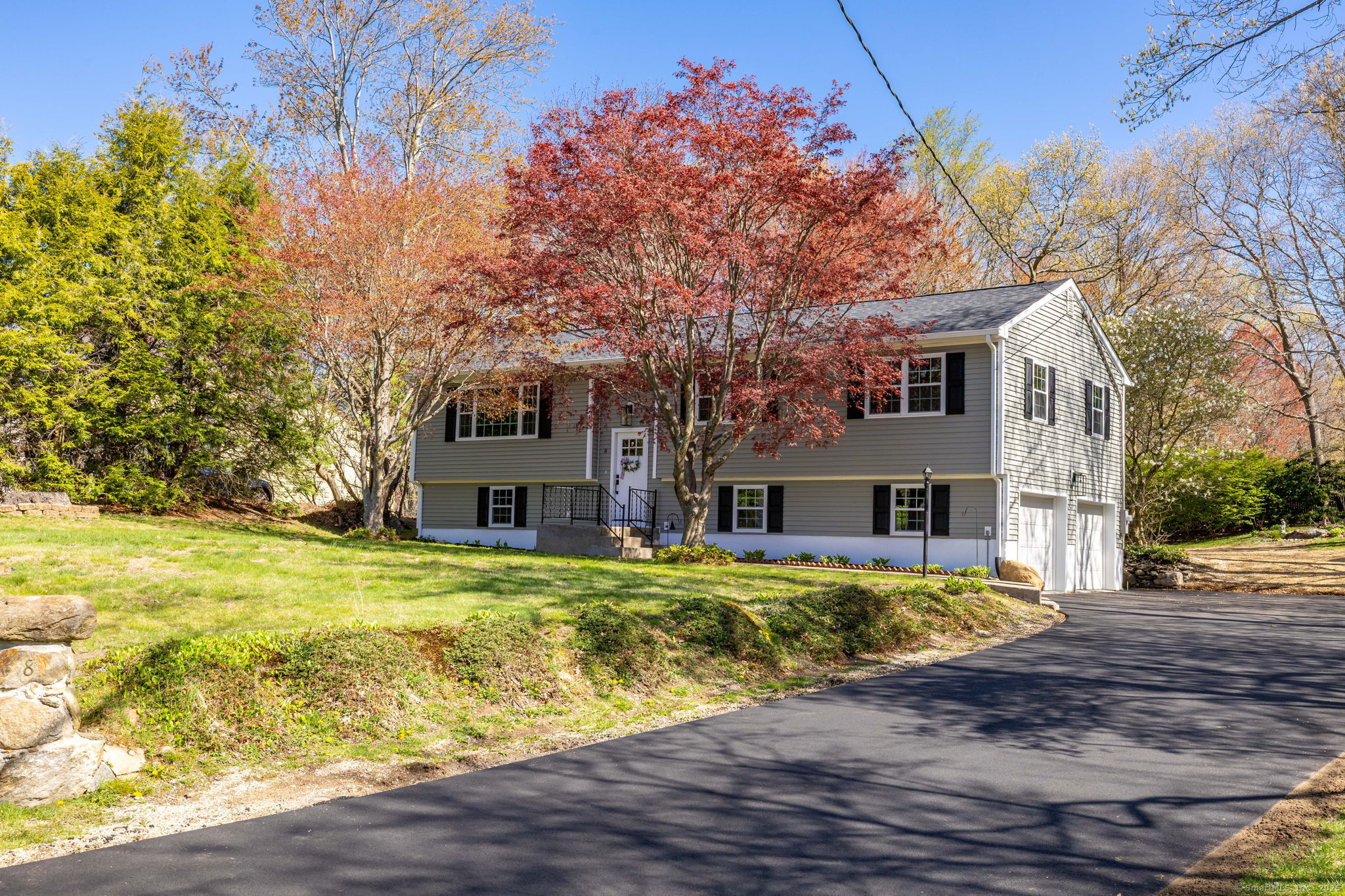 8 Tyrell Drive, Wolcott, Connecticut image 1