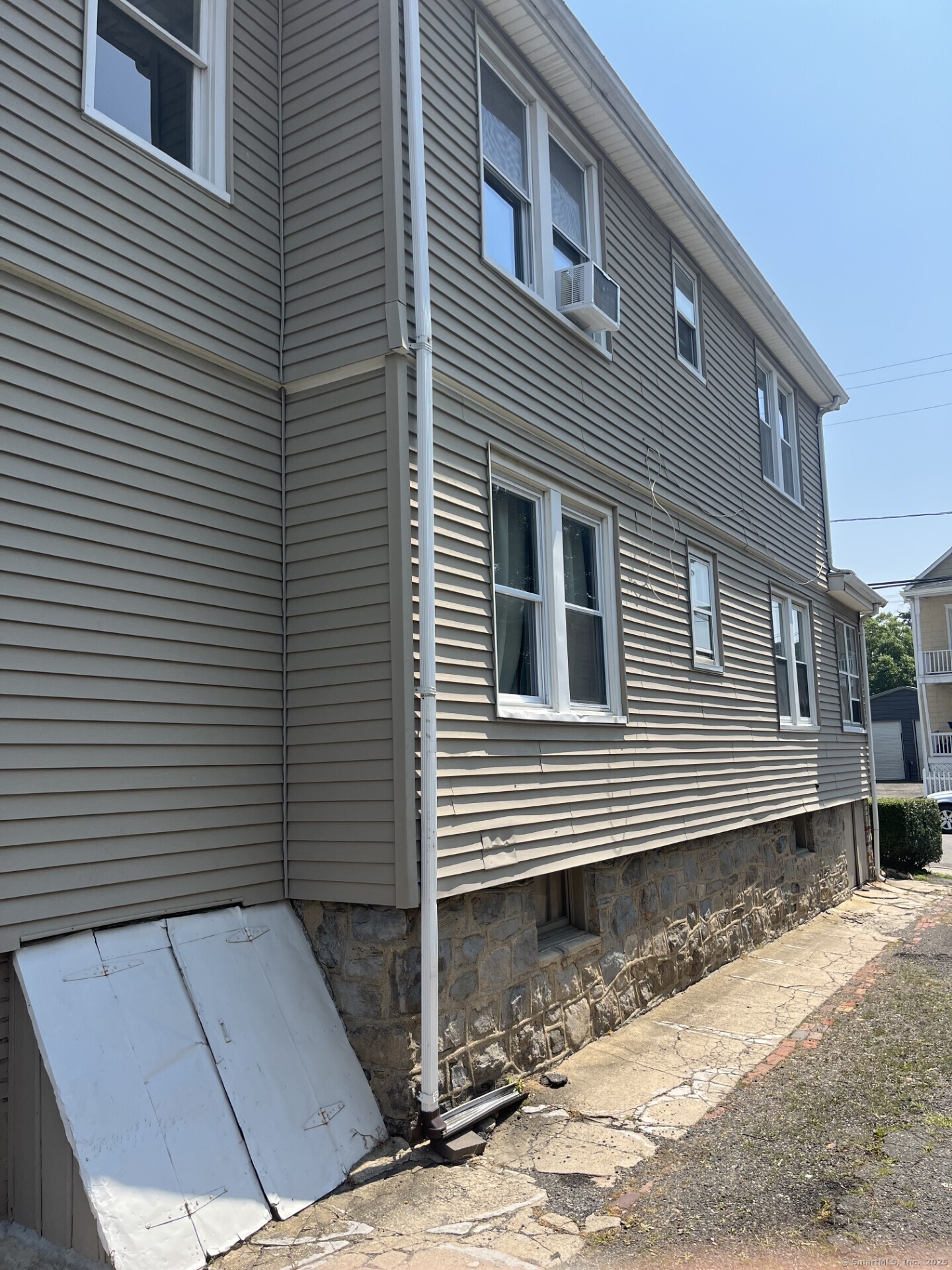 48 Manor Street