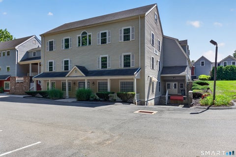 Photo of 908 S Meriden Road #2, Cheshire, CT 06410 (MLS # 24192426)