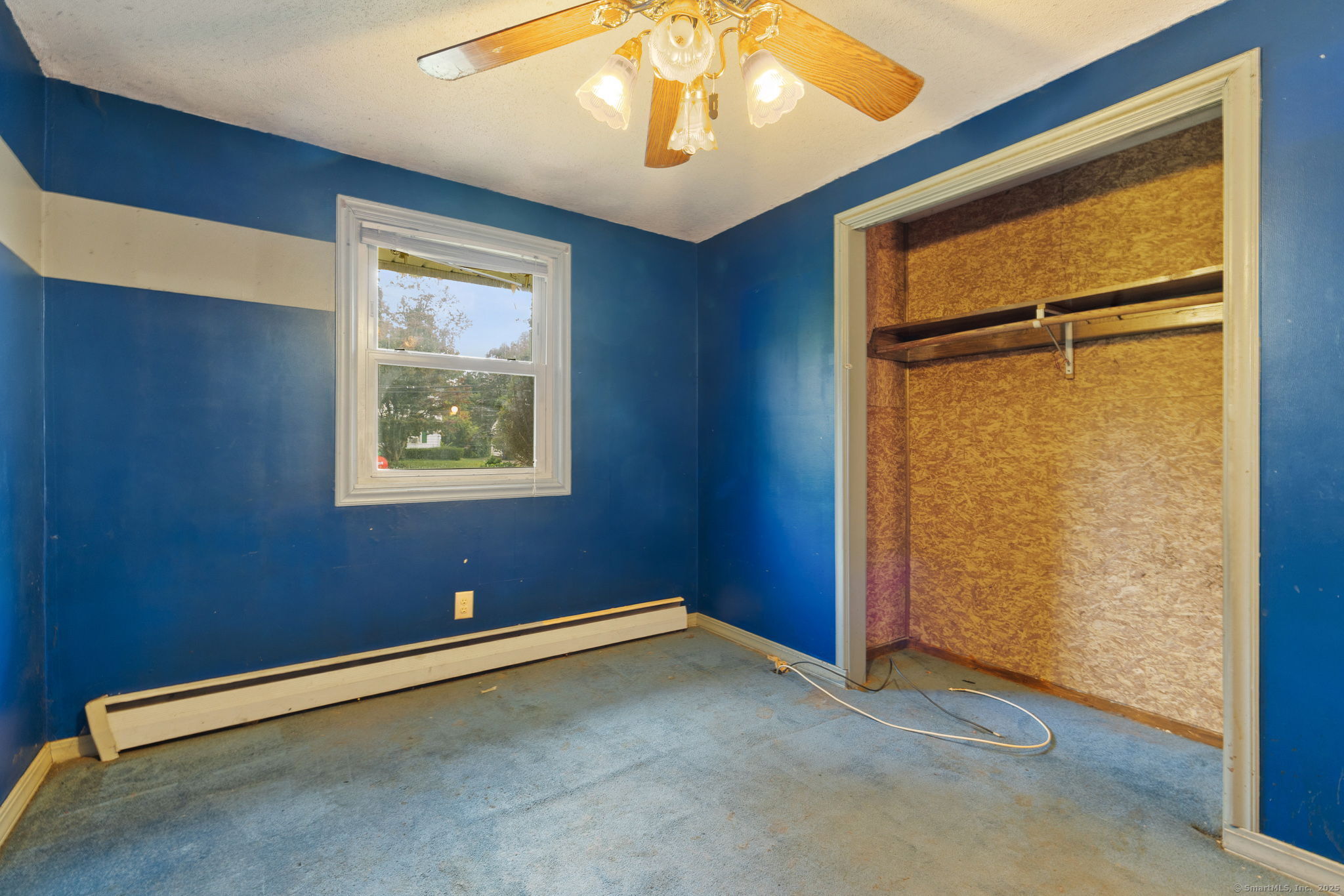 Windsor Locks, Connecticut 06096, United States, 3 Bedrooms Bedrooms, ,2 BathroomsBathrooms,Residential,Pending,199977