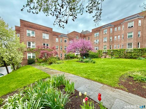 Photo of 70 Strawberry Hill Avenue #3-2D, Stamford, CT 06901 (MLS # 24170104)