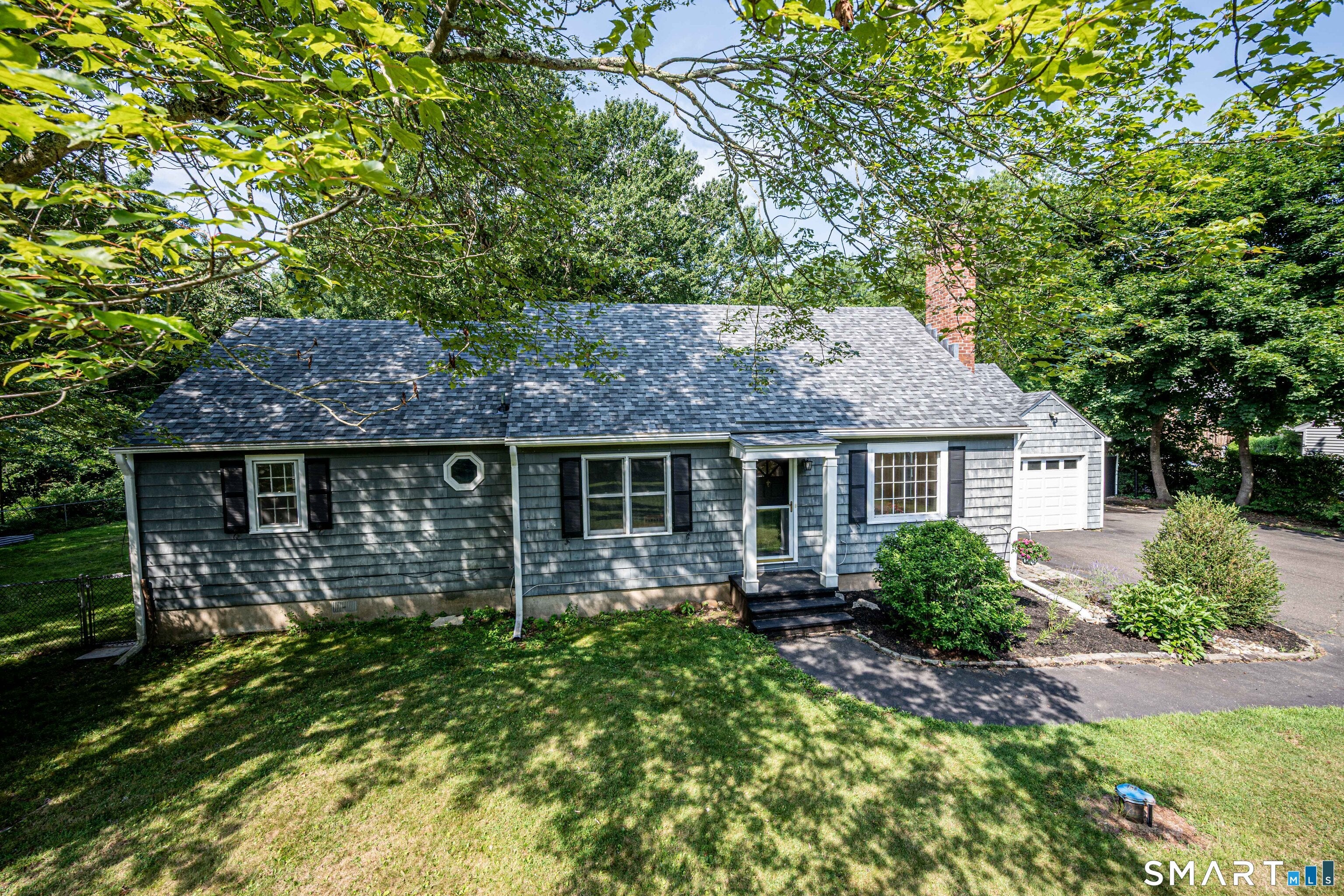 46 Notch Hill Road
