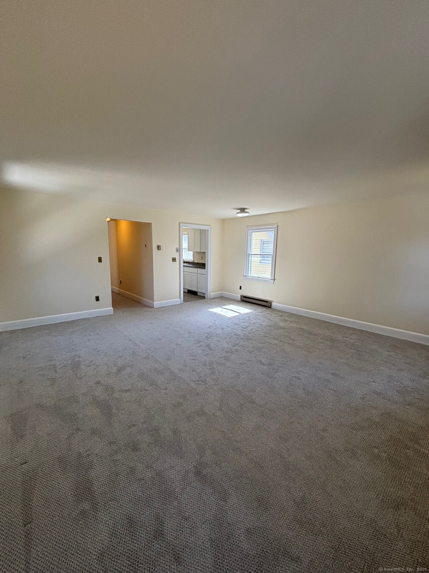 Greenwich, Connecticut 06830, United States, 2 Bedrooms Bedrooms, ,1 BathroomBathrooms,Residential,Active,79518