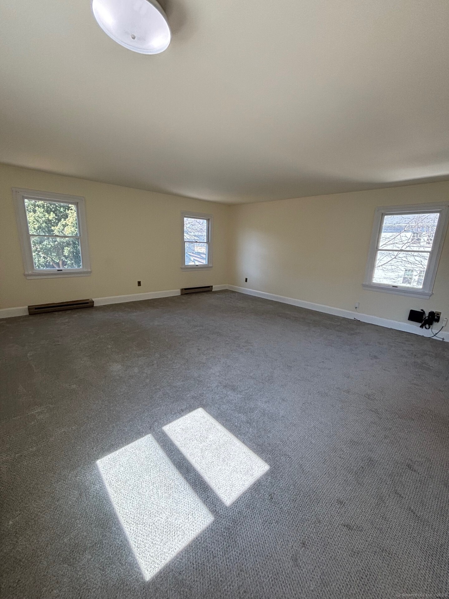 Greenwich, Connecticut 06830, United States, 2 Bedrooms Bedrooms, ,1 BathroomBathrooms,Residential,Active,79518