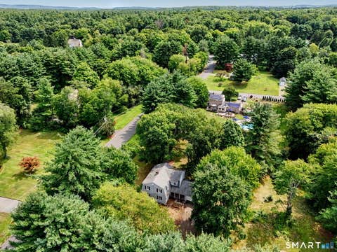 Photo of 2 Green Valley Drive, Simsbury, CT 06070 (MLS # 24188446)
