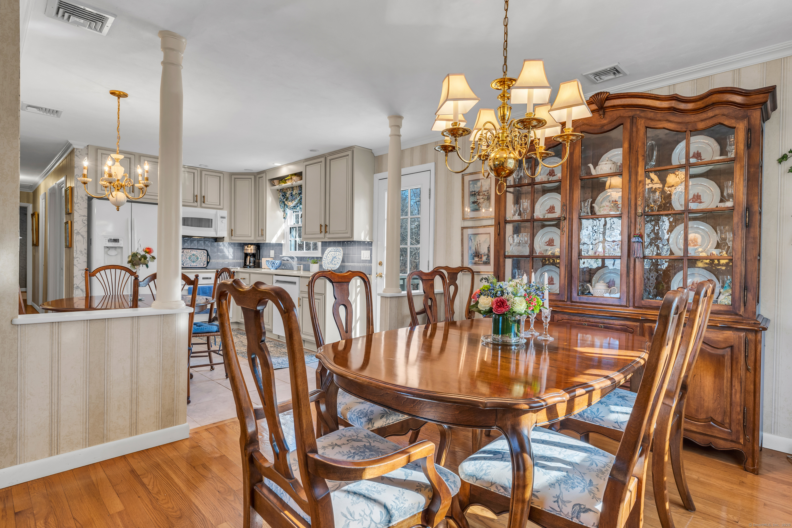 905 Little Meadow Road, Guilford, Connecticut image 8