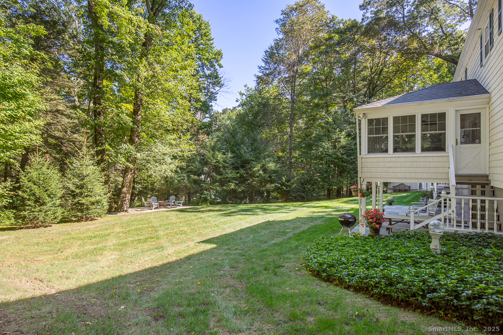 3 Blue Trail Drive, Woodbridge, Connecticut image 32