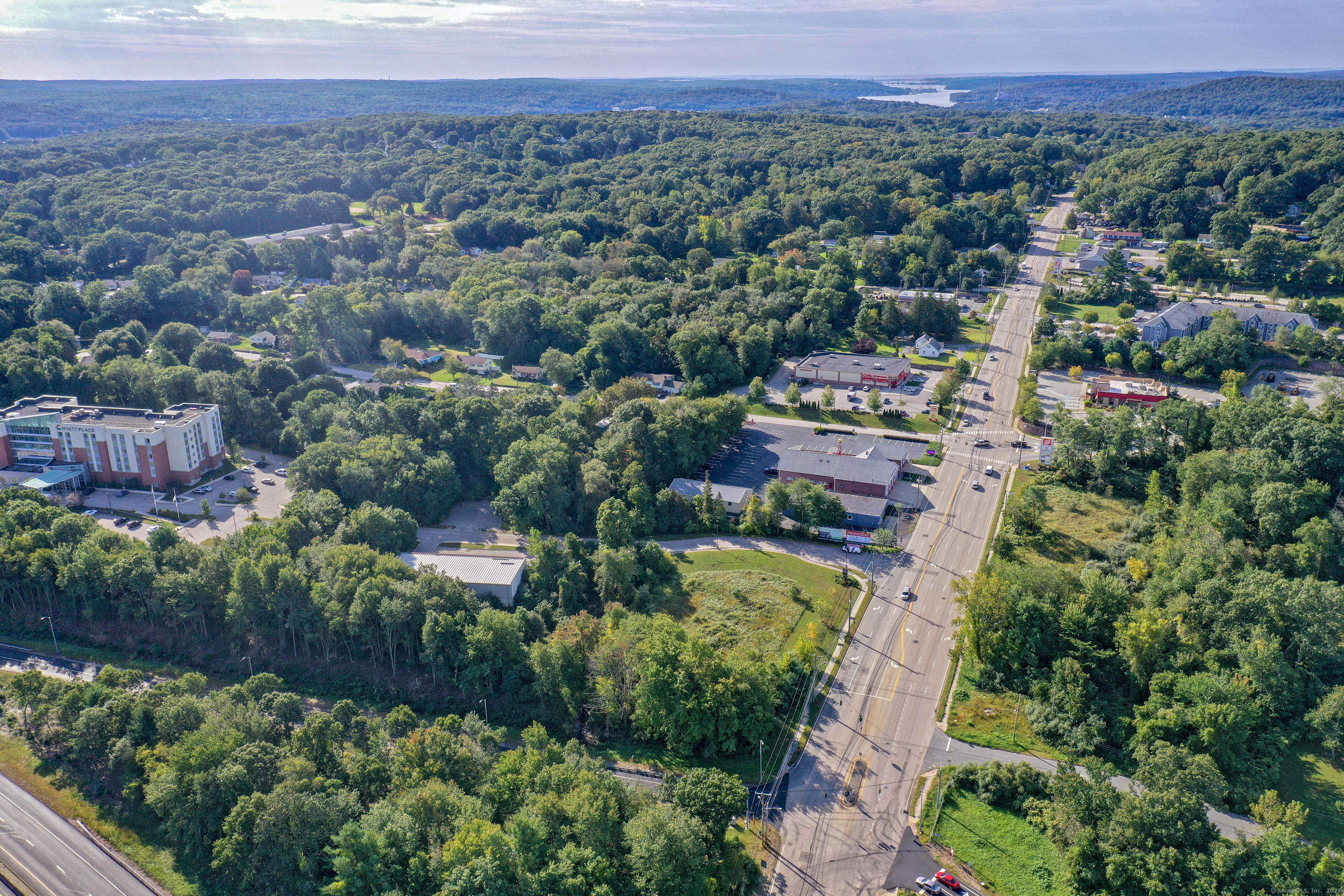 2057 Norwich New London Turnpike