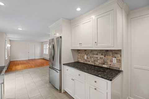 Tiny photo for 4 Judge Road, Roxbury, CT 06783 (MLS # 24128289)
