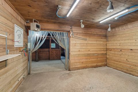 Tiny photo for 4 Judge Road, Roxbury, CT 06783 (MLS # 24128289)