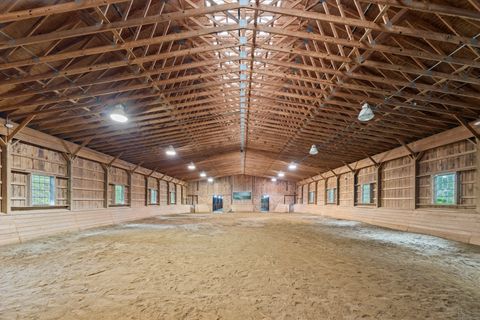 Tiny photo for 4 Judge Road, Roxbury, CT 06783 (MLS # 24128289)