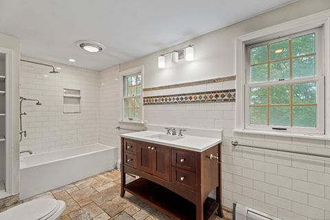 Tiny photo for 4 Judge Road, Roxbury, CT 06783 (MLS # 24128289)