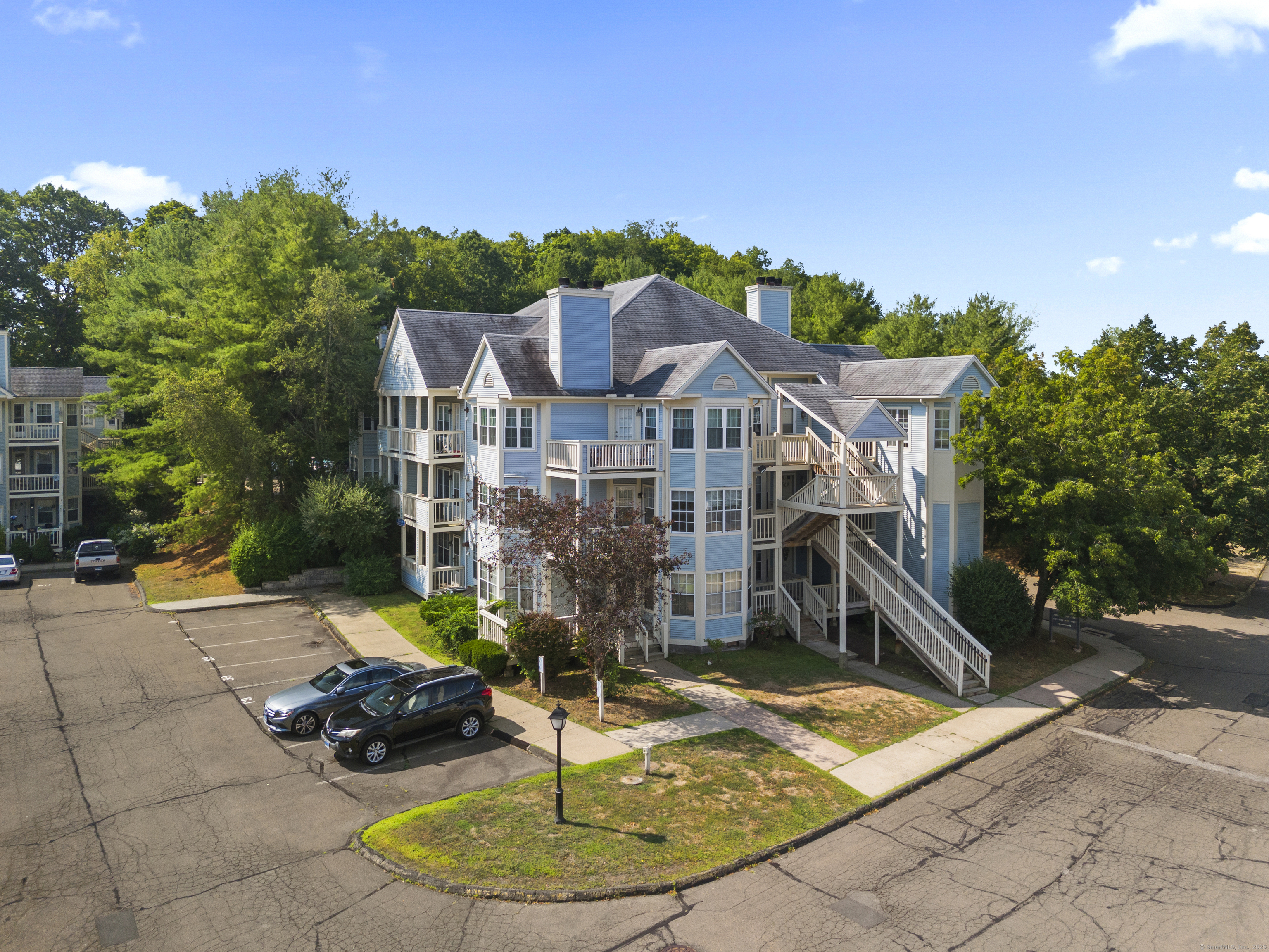 75 Redwood Drive 607