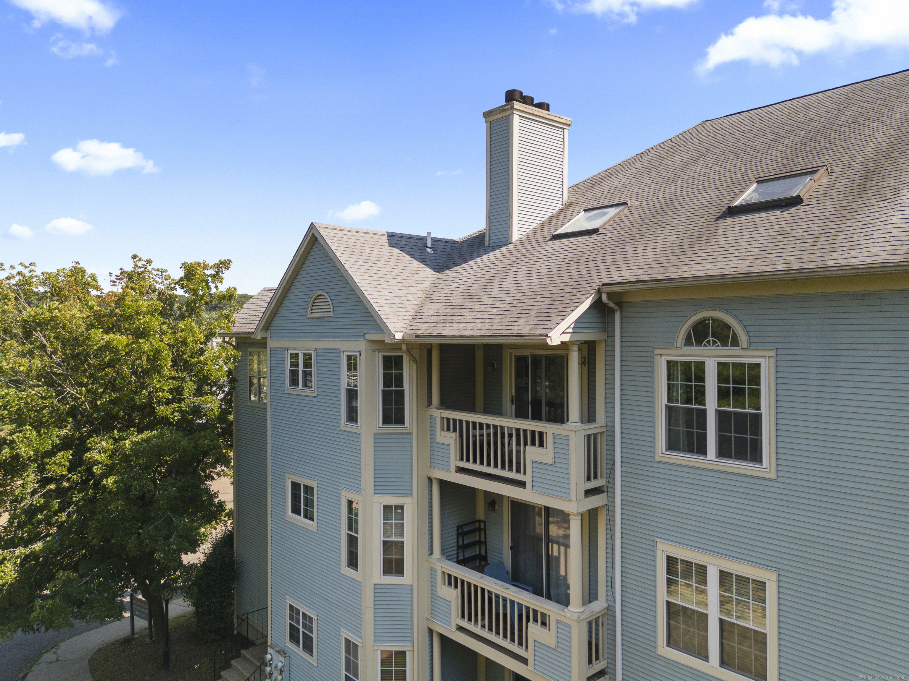 75 Redwood Drive 607