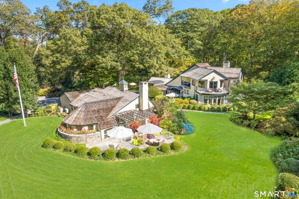 Photo of 252 River Road, Deep River, CT 06417 (MLS # 24143703)