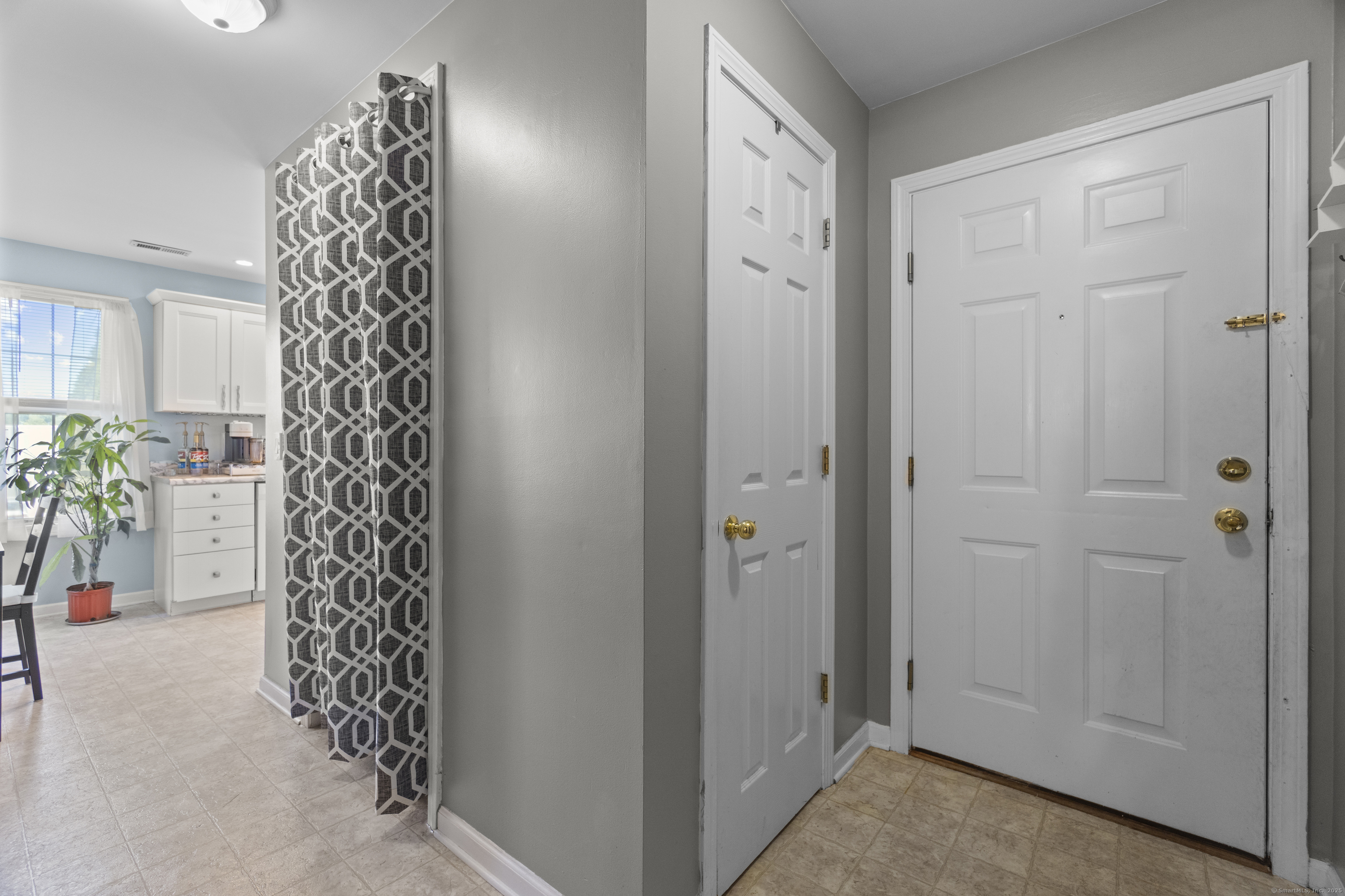 75 Redwood Drive 1302
