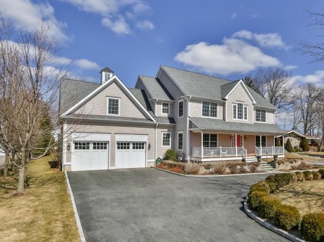 Photo 1 of 48 Cook Road, Stamford, Connecticut, $1,450,000, Web #: 99059001