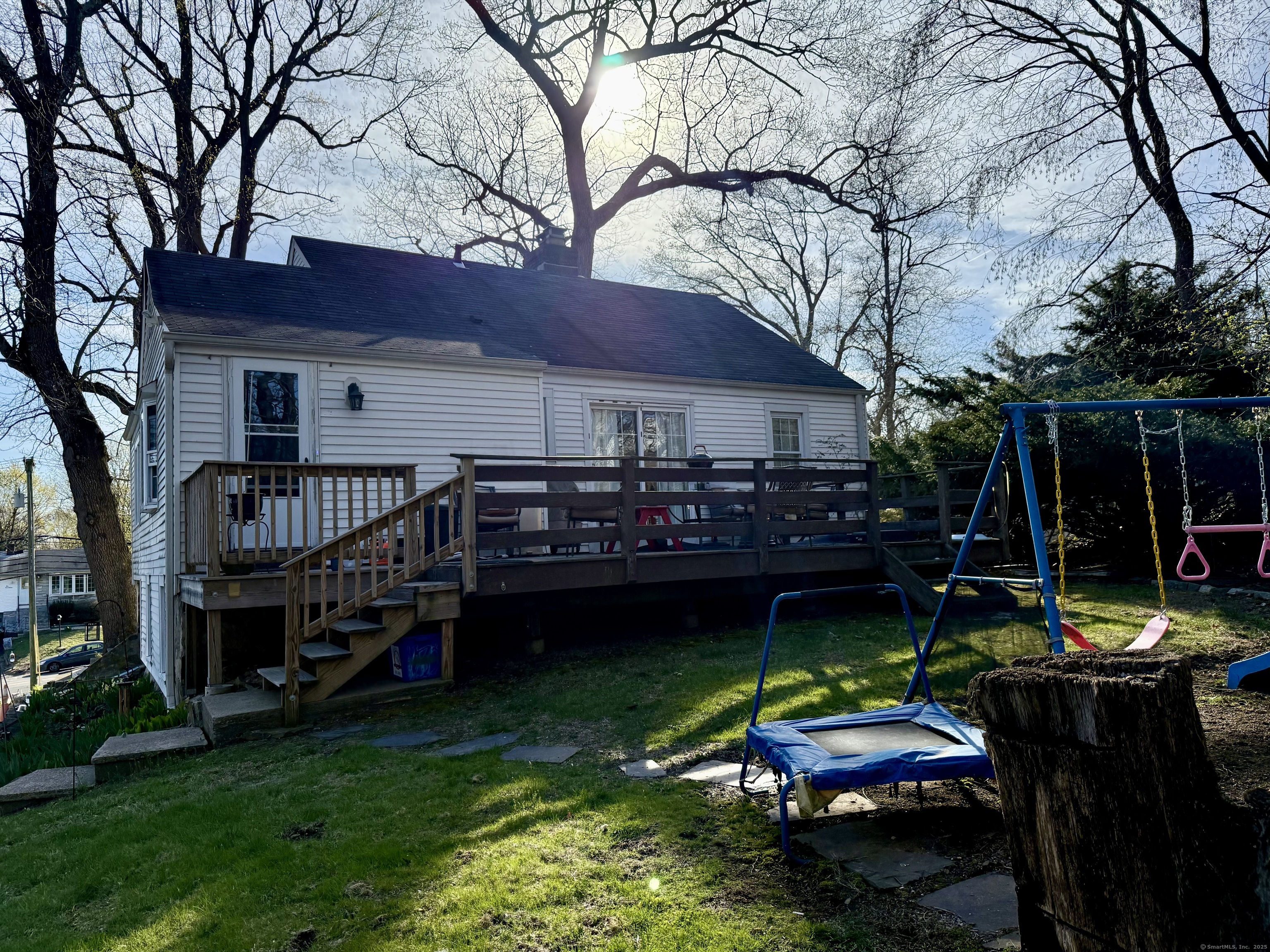 1030 Old Town Road, Trumbull, Connecticut image 8