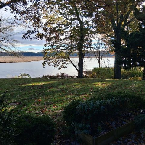 Homes For Sale - 85 River Road #APT B7<br/> Essex, CT 06426