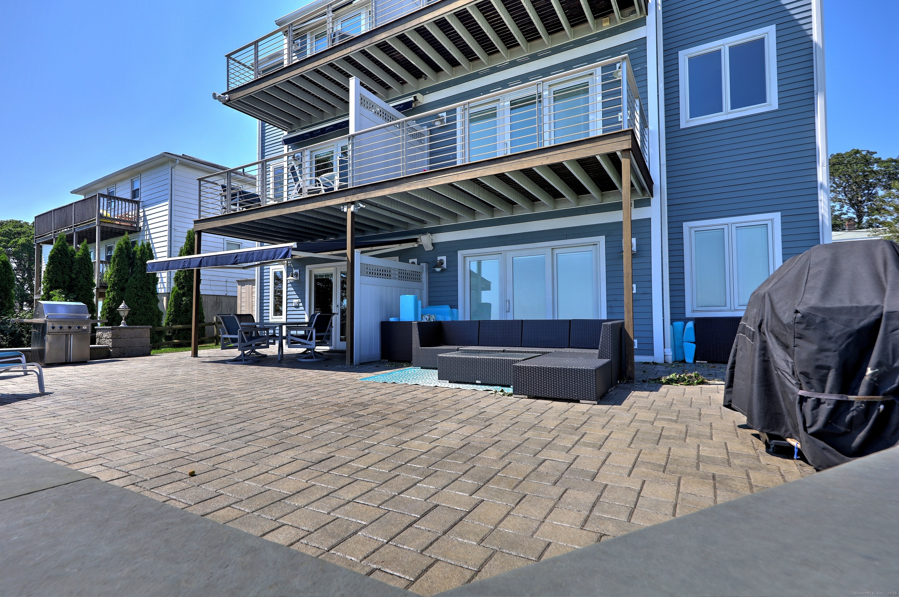 9 Bayview Place
