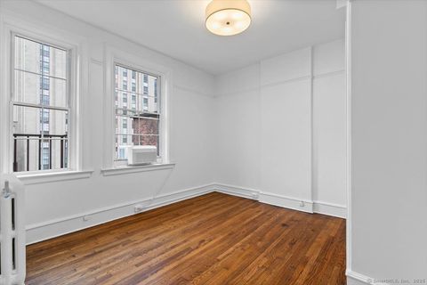 Tiny photo for 284 Orange Street #204, New Haven, CT 06510 (MLS # 24166276)