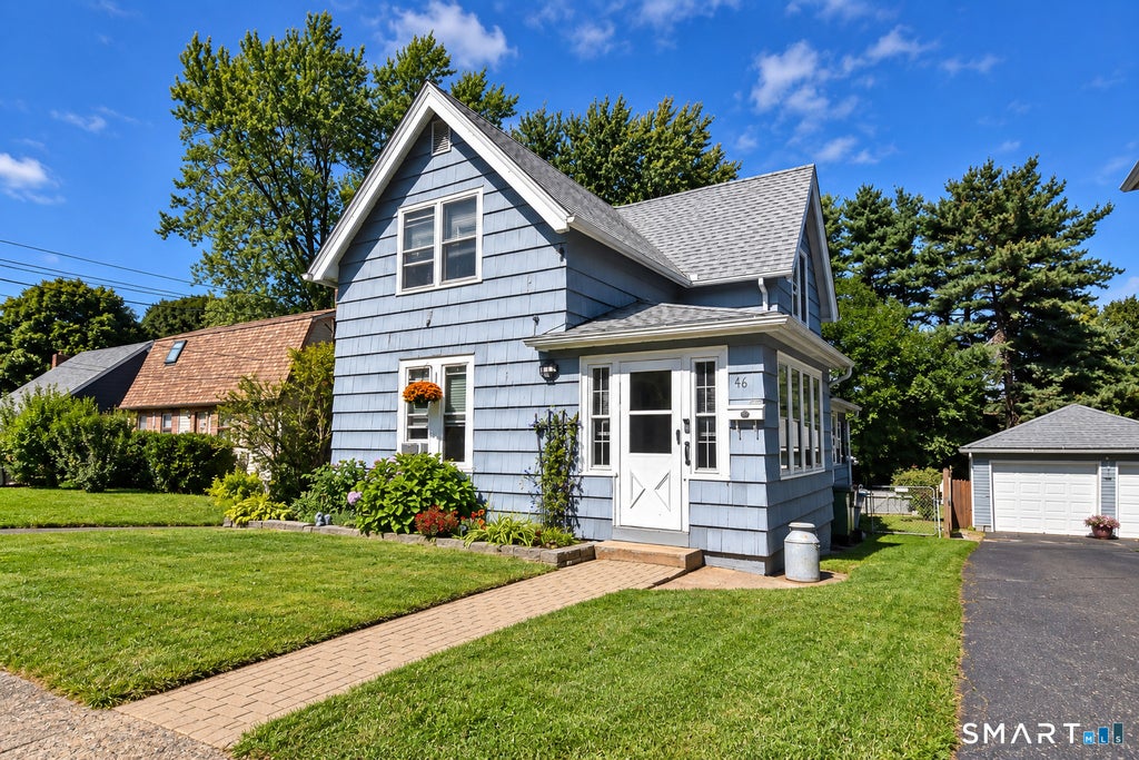 Photo of 46 Field Street, Bristol, CT 06010 (MLS # 24207449)