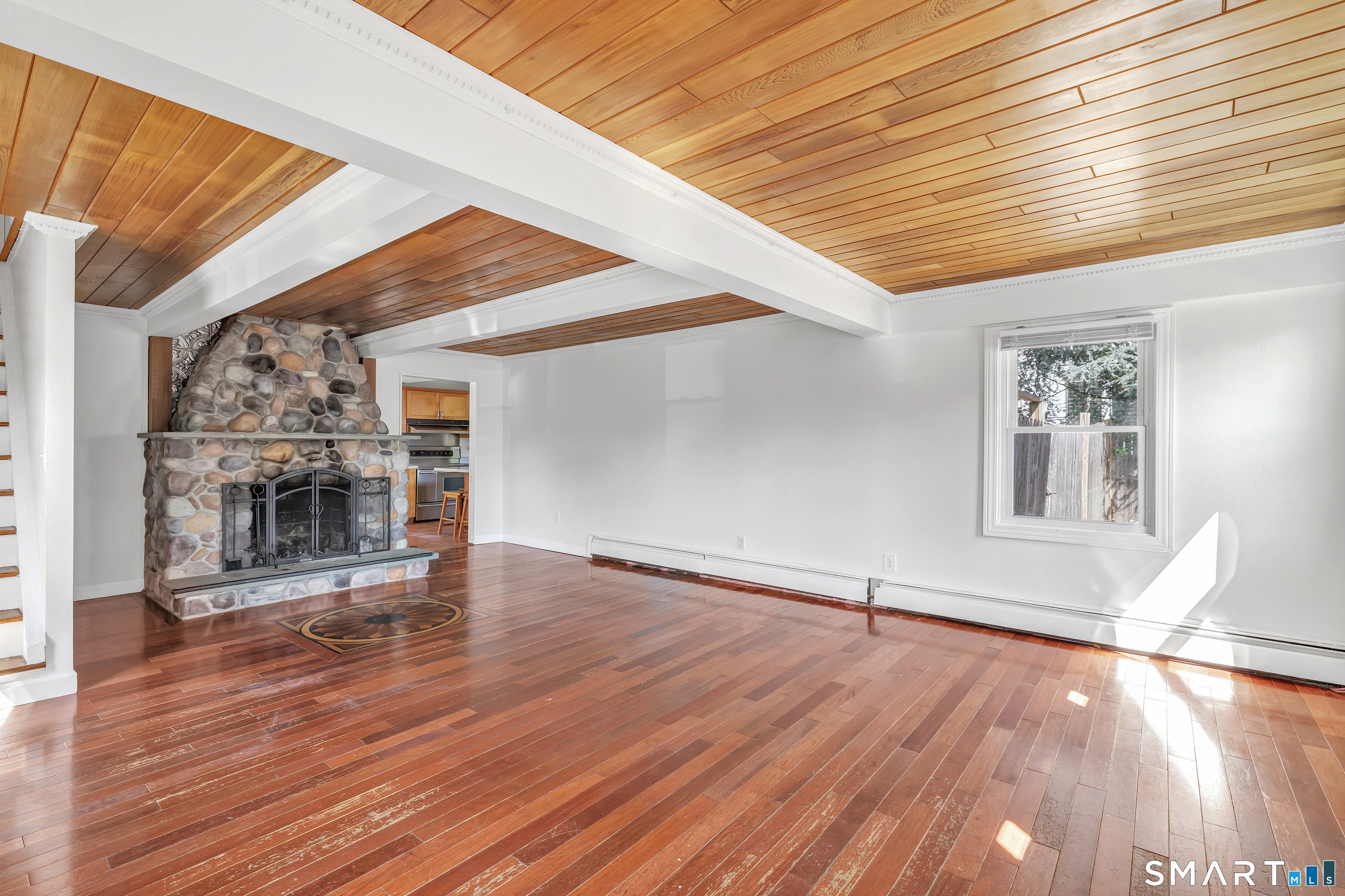 106 Hawley Avenue