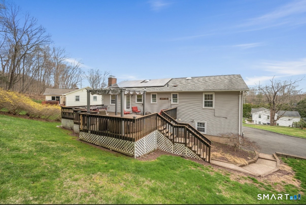 35 Mountain Edge Court