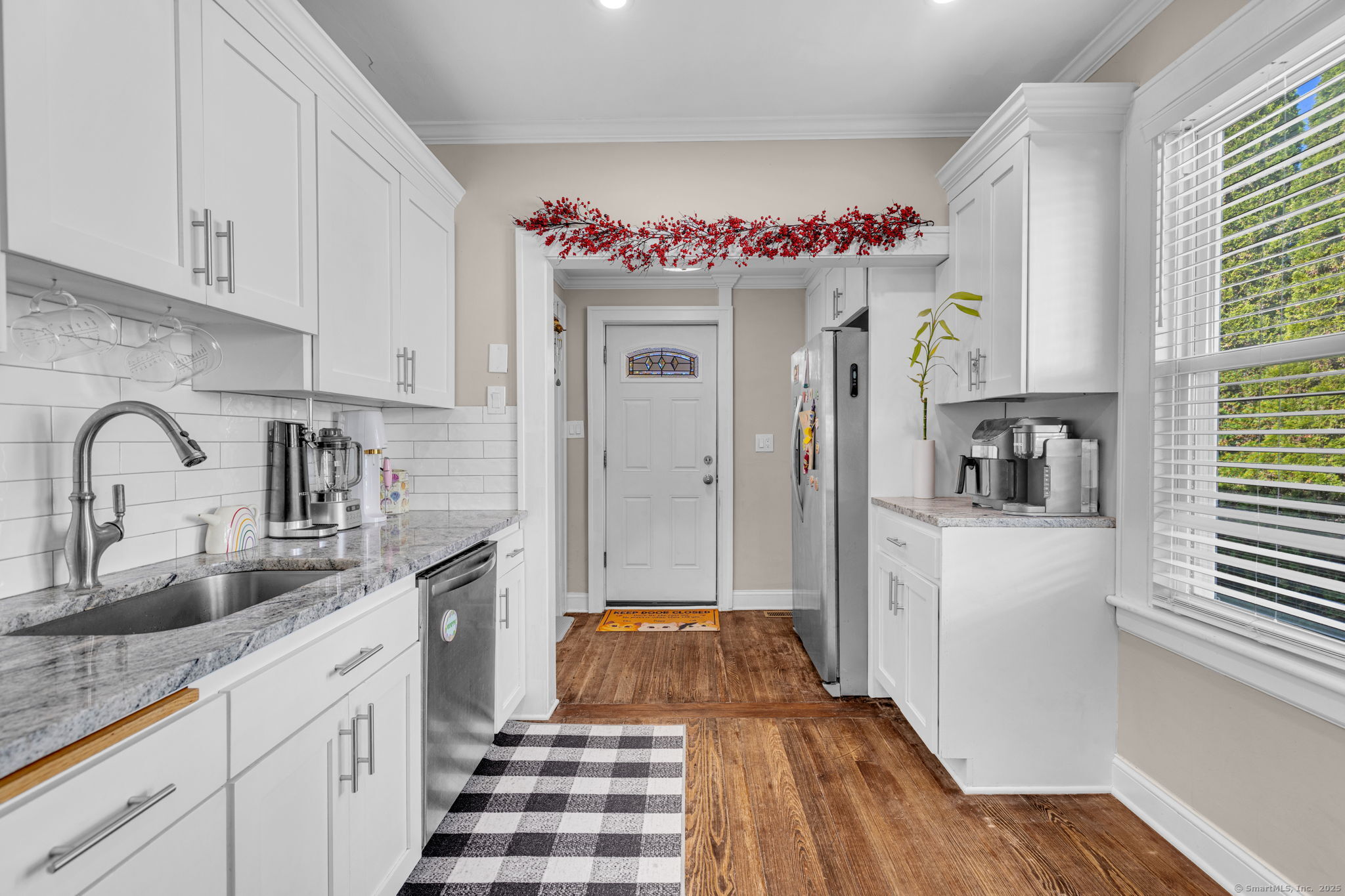 Stratford, Connecticut 06614, United States, 3 Bedrooms Bedrooms, ,1 BathroomBathrooms,Residential,Coming Soon,231070