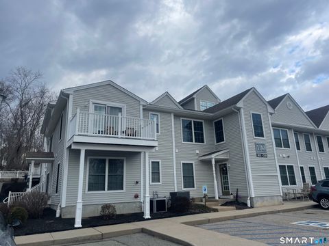 Condo For Sale - 130 Meridian Street #301<br/> Groton, CT 06340
