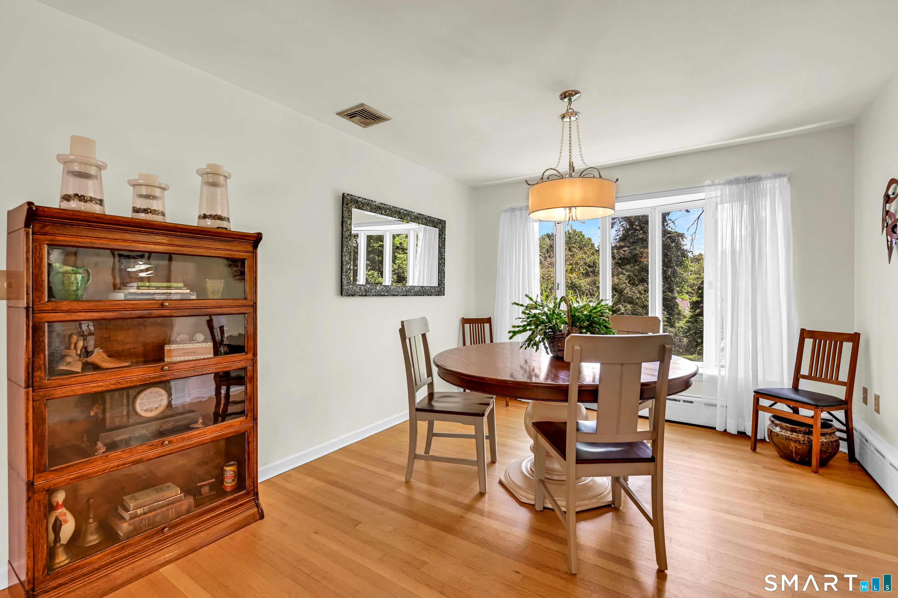 125 Mountain Road
