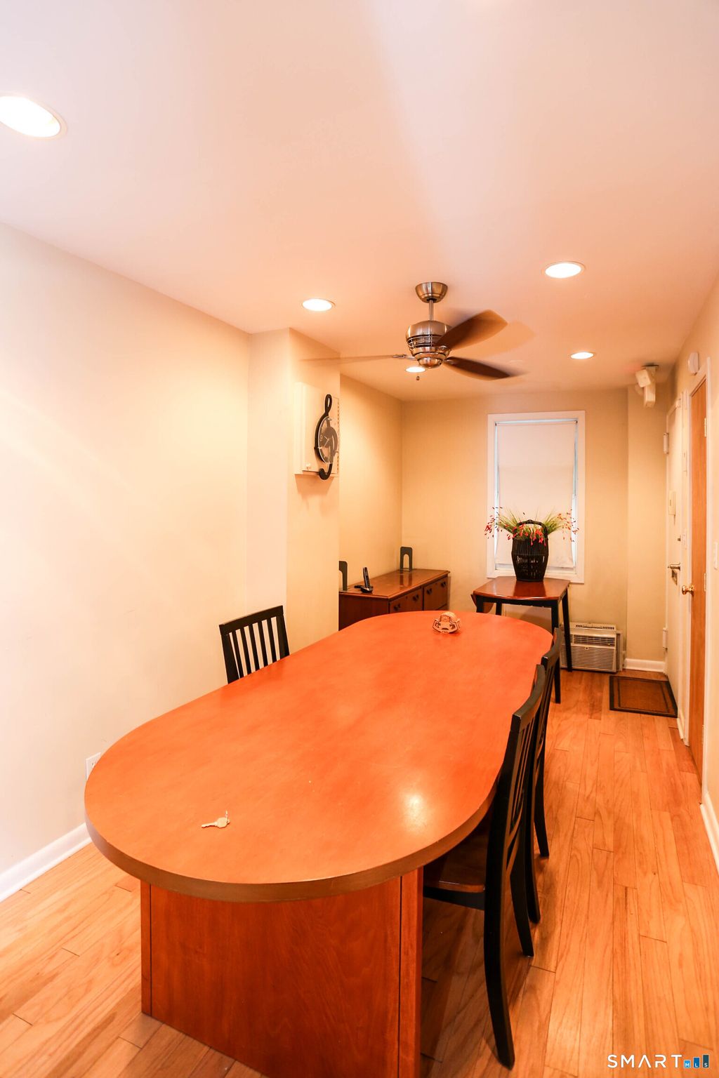 Photo of 700 Summer Street #1F, Stamford, CT 06901 (MLS # 24169603)