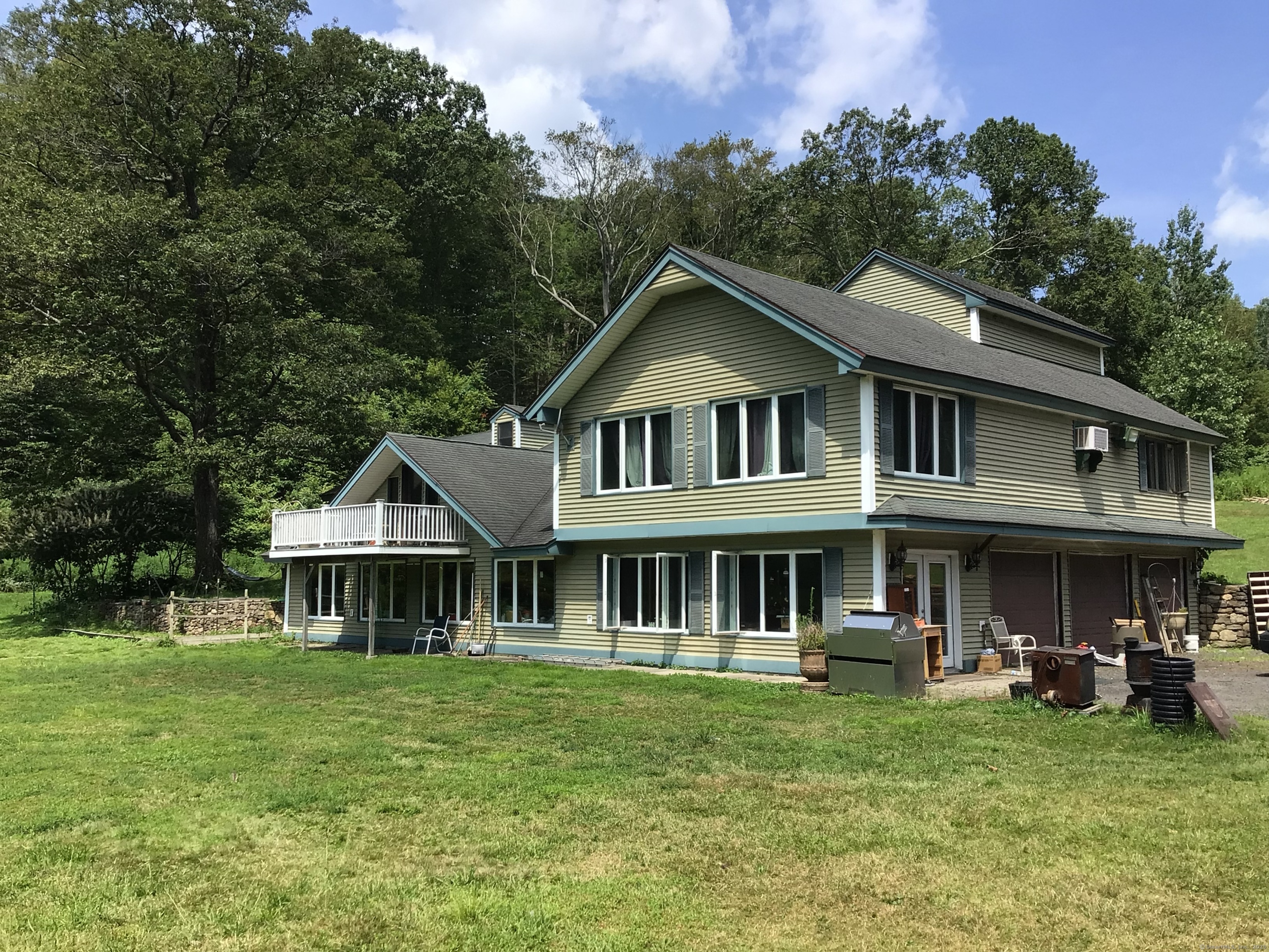 1045 Thomaston Road