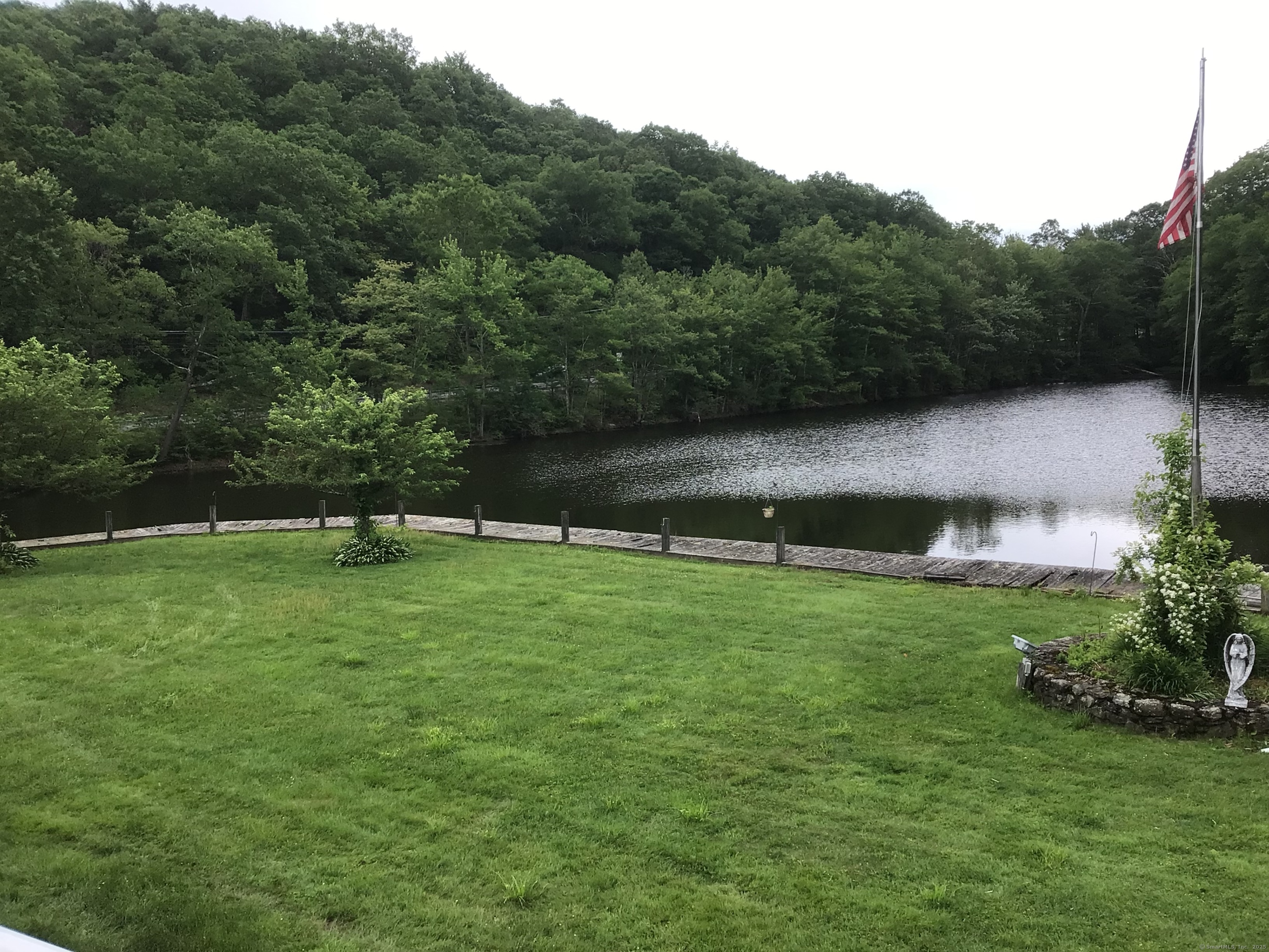 1045 Thomaston Road