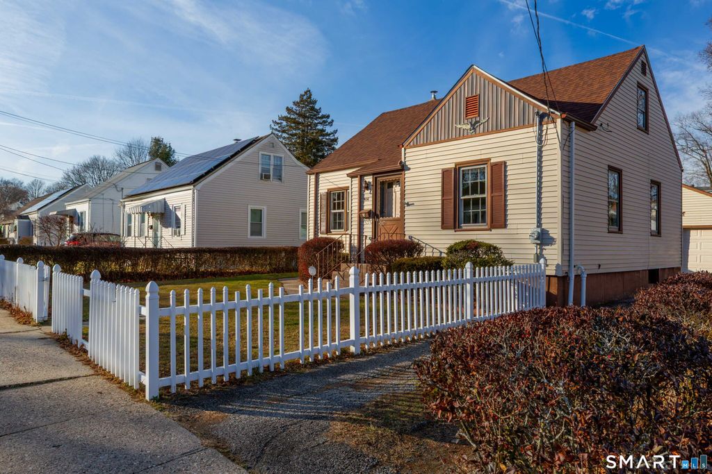 Photo of 496 Burnsford Avenue, Bridgeport, CT 06606 (MLS # 24144564)