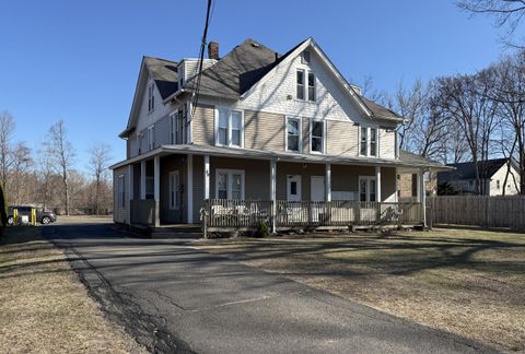 Photo of 49 Washington Street #5, Bristol, CT 06010 (MLS # 24140740)