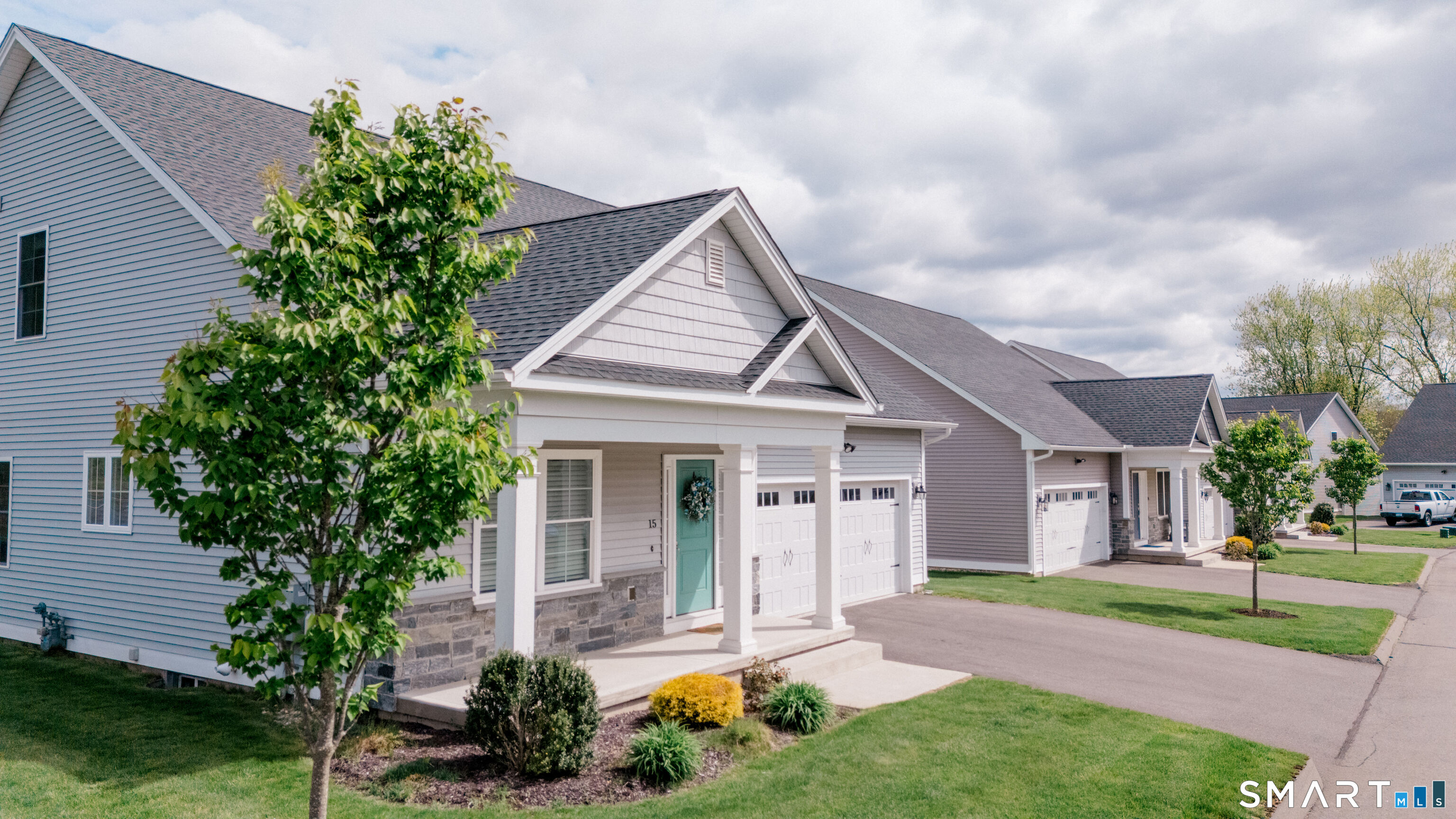 15 Sterling Circle 15
