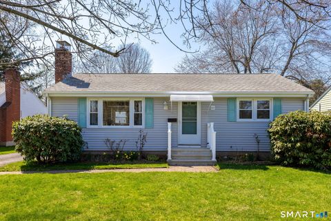 Photo of 83 Federal Street, West Hartford, CT 06110 (MLS # 24162500)