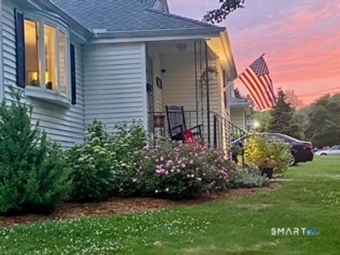 Photo of 146 Dudley Road, Wethersfield, CT 06109 (MLS # 24162624)