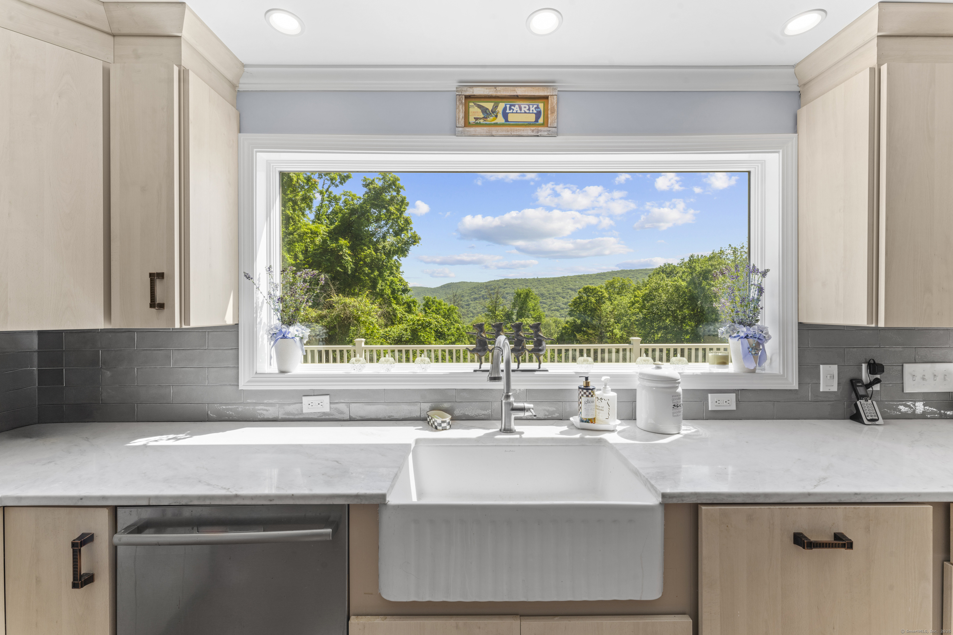 168 Cobble Road
