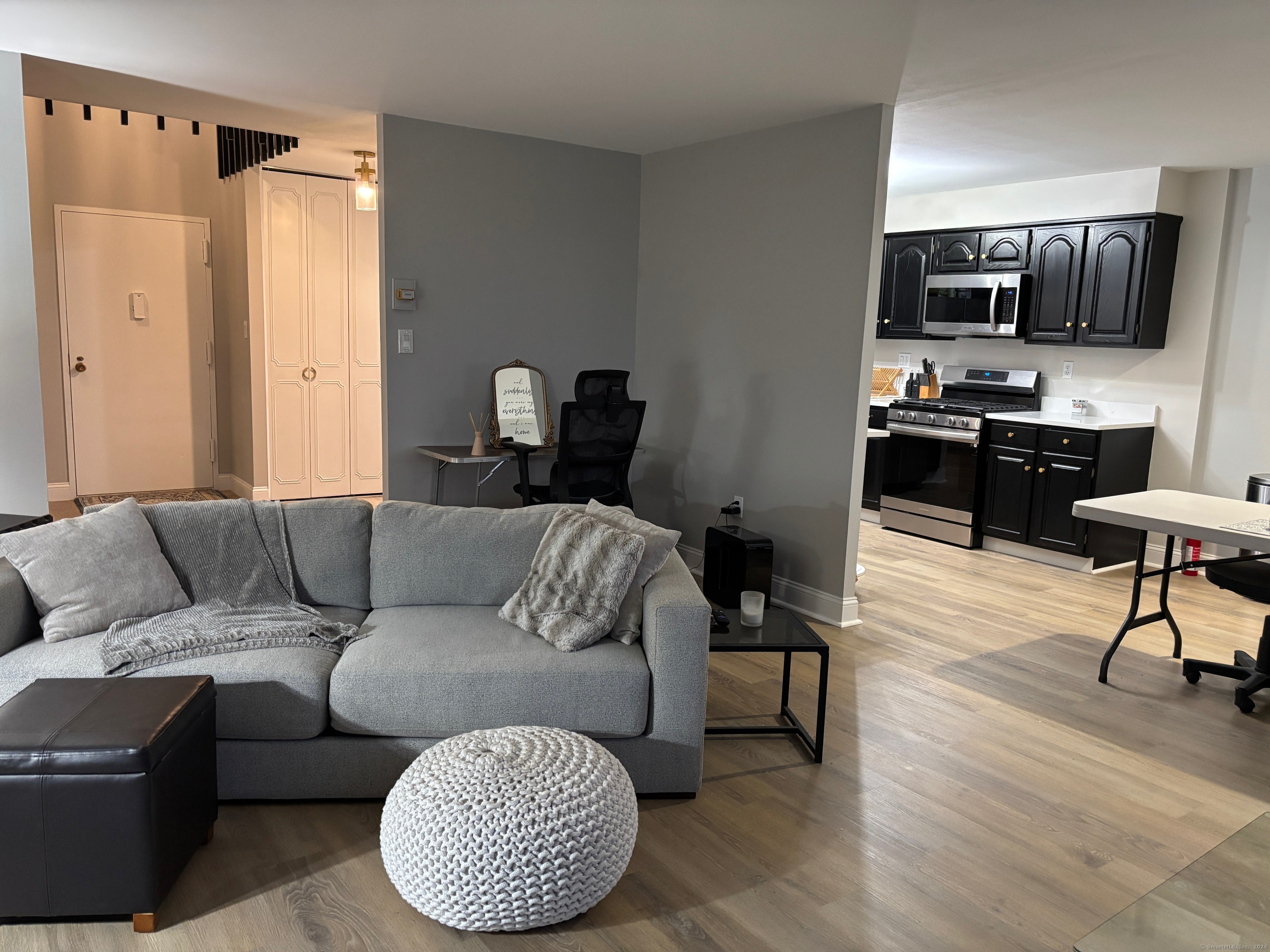 30 Woodland Street APT 9H