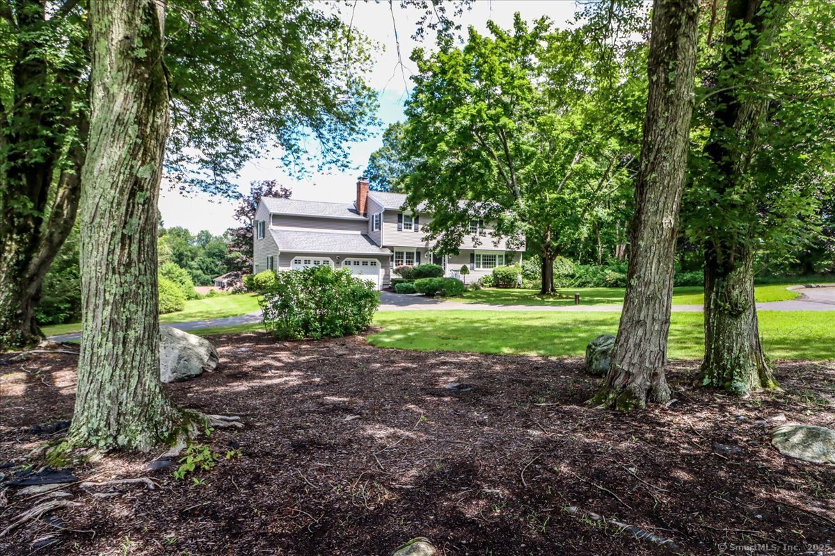43 River Drive