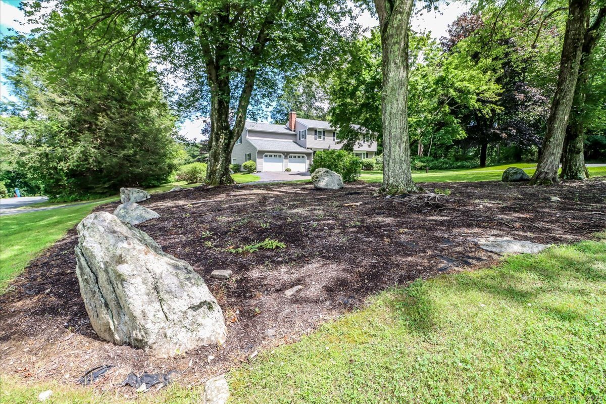 43 River Drive