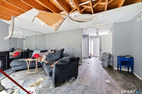 Tiny photo for 3 Tanglewood Court #3, Bloomfield, CT 06002 (MLS # 24177997)