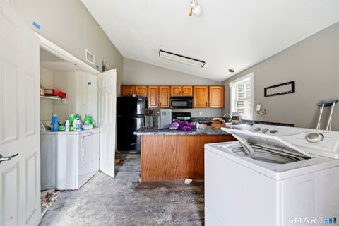 Tiny photo for 3 Tanglewood Court #3, Bloomfield, CT 06002 (MLS # 24177997)
