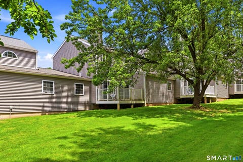 Tiny photo for 3 Tanglewood Court #3, Bloomfield, CT 06002 (MLS # 24177997)