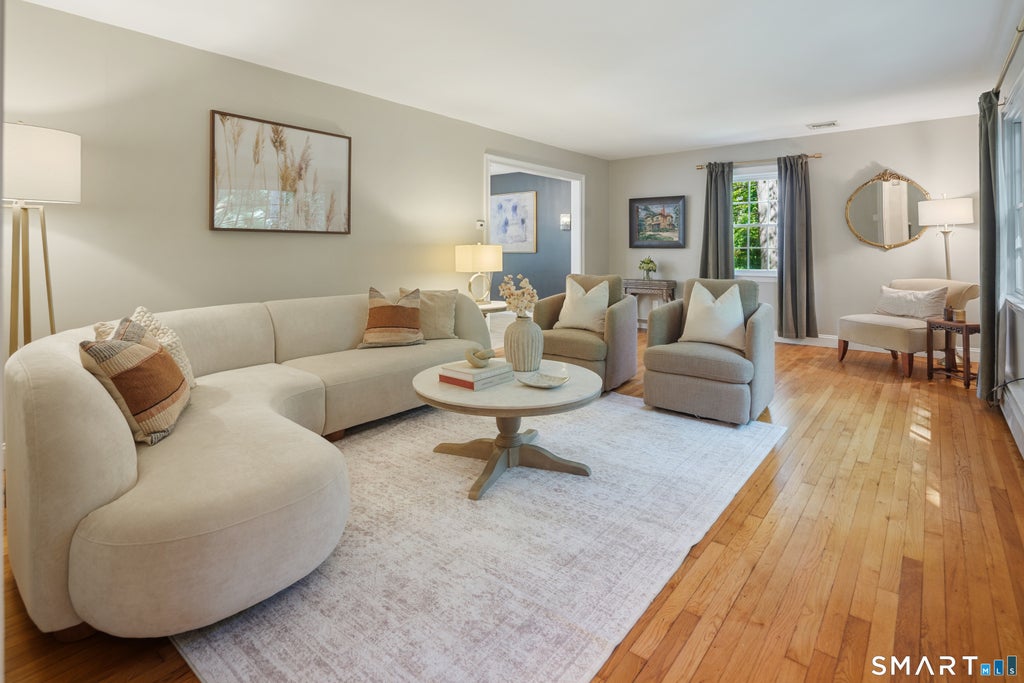 Photo of 761 New Norwalk Road, New Canaan, CT 06840 (MLS # 24194147)
