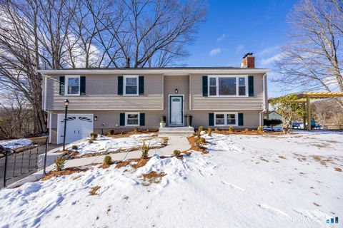 Photo of 5 Briarwood Lane, Branford, CT 06405 (MLS # 24147870)