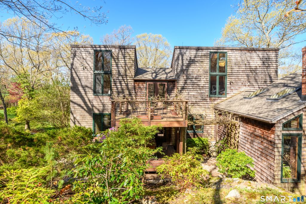 Photo of 105 Foote Road, Glastonbury, CT 06073 (MLS # 24169902)